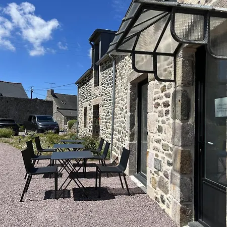 La Boucaliniere Holiday home *
