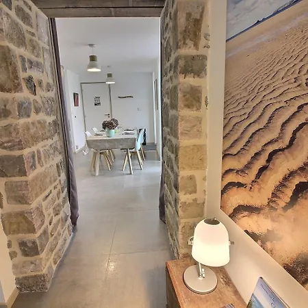La Boucaliniere Holiday home *